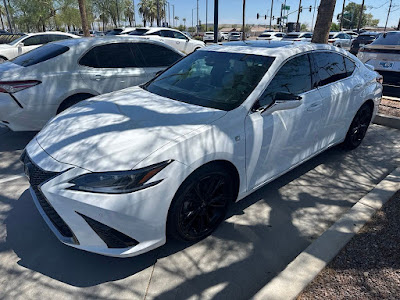 2023 Lexus ES
