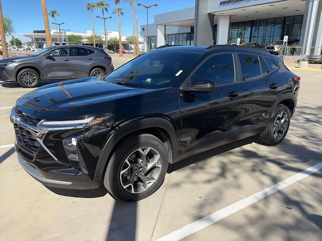 2024 Chevrolet Trax LT