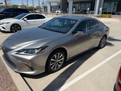 2021 Lexus ES