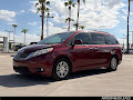 2016 Toyota Sienna XLE