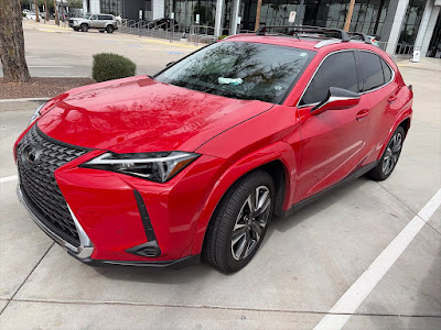2025 Lexus UX